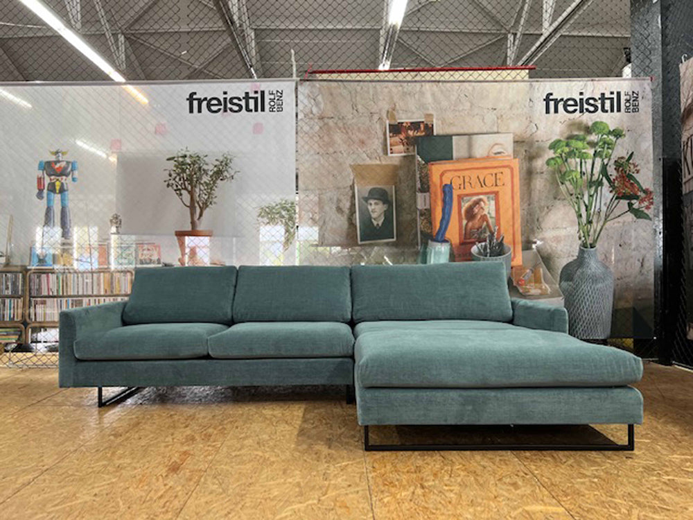 freistil - Sofa - freistil 134 - Stoff blau - sofort verfügbar