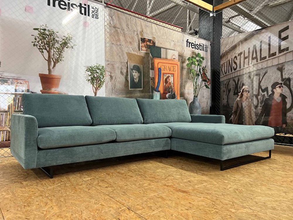 freistil - Sofa - freistil 134 - Stoff blau - sofort verfügbar