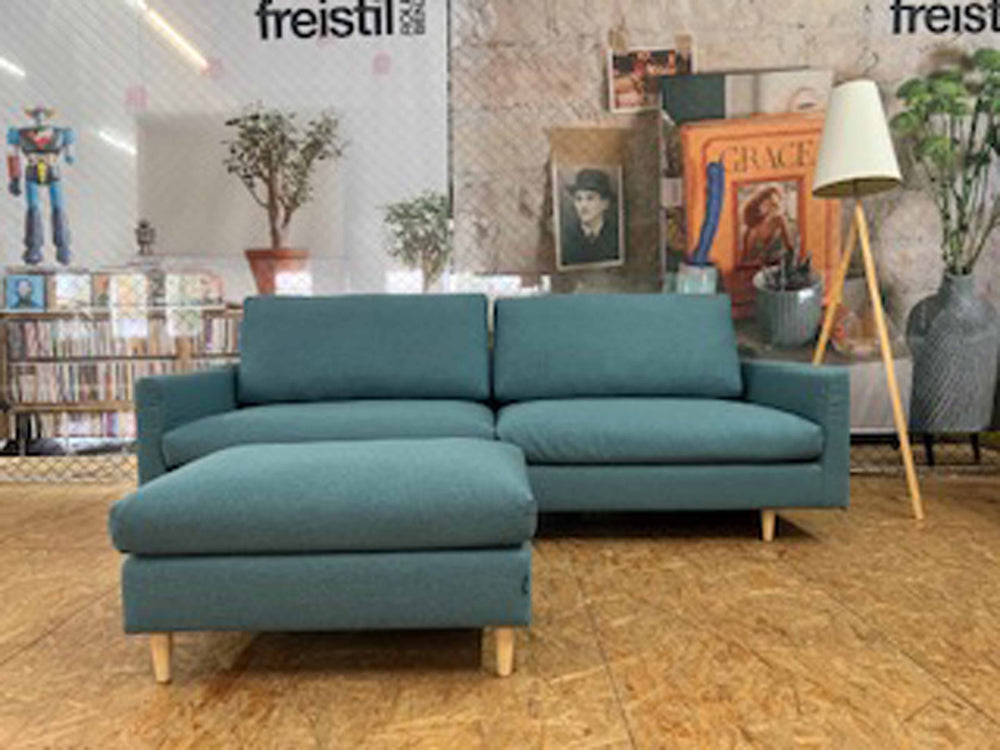 freistil - Sofa - freistil 134 - Stoff blau - konfigurierbar