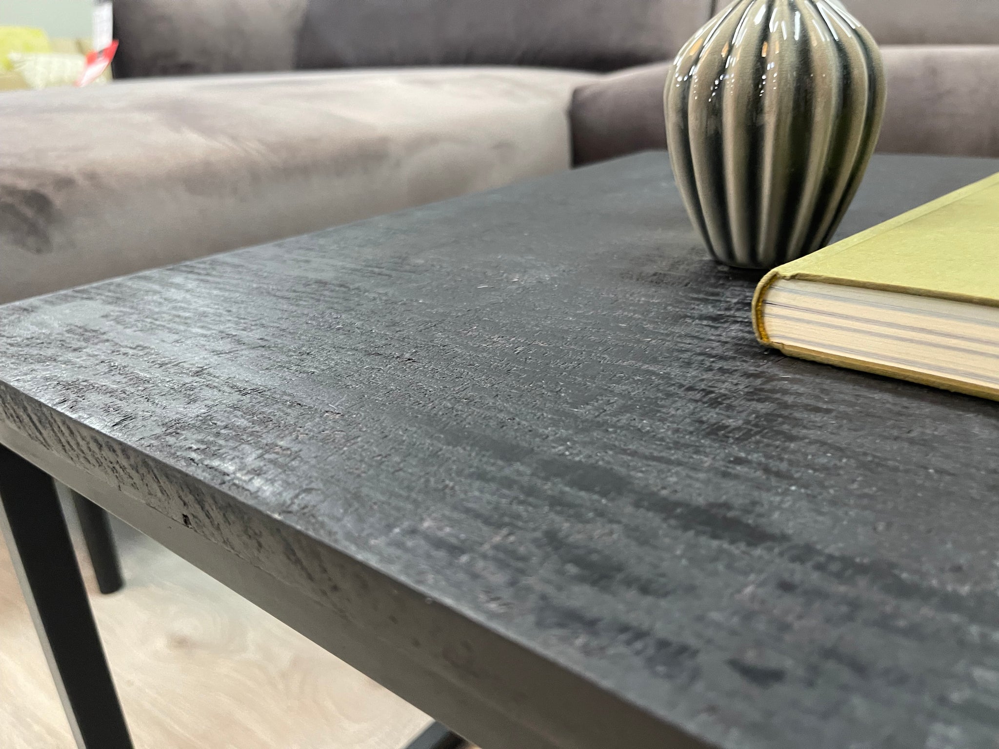 Eight Mood  - Couchtisch  - Geo1006 - Holz schwarz - sofort verfügbar