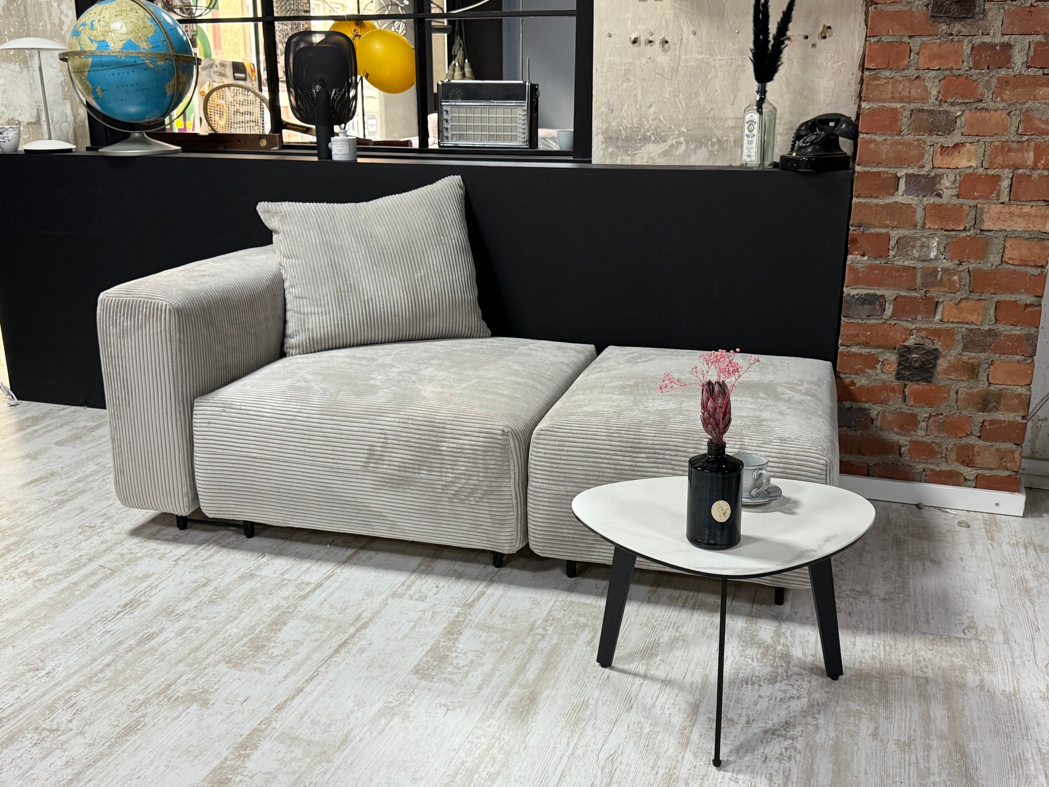 freistil - Sofa - freistil 122 - ECHT - Stoff Cord grau - sofort Verfügbar
