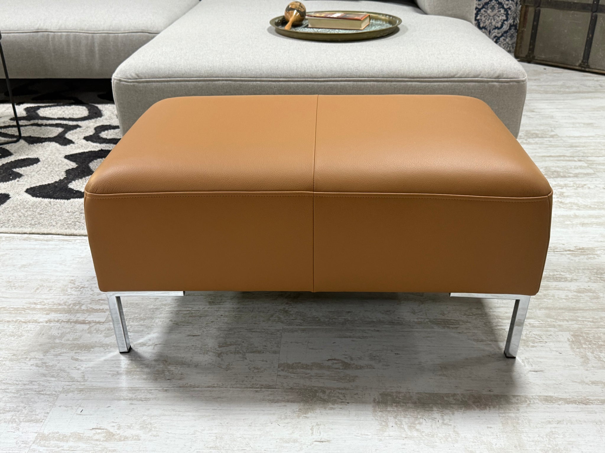 freistil - Hocker- freistil 160 - Leder ockerbraun - sofort Verfügbar
