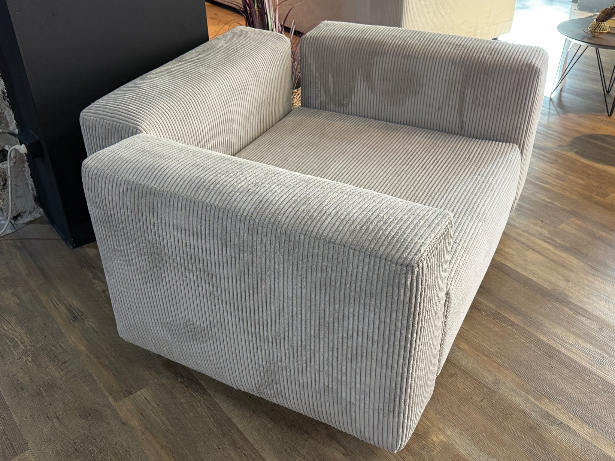 freistil - Sofa - freistil 122 Echt  - Stoff grau - sofort verfügbar