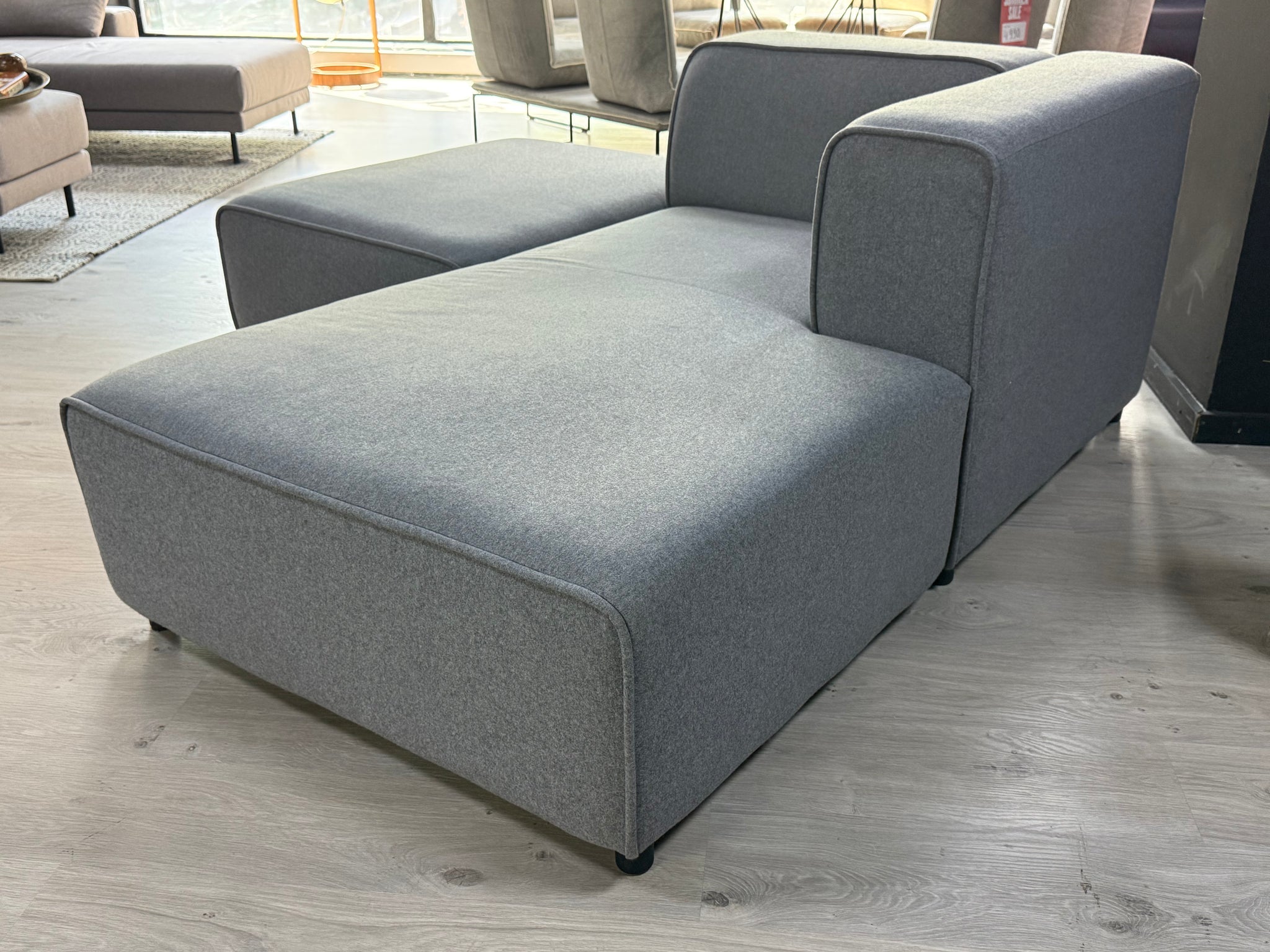 Bo Concept - Sofa - Carmo - Stoff grau - sofort verfügbar