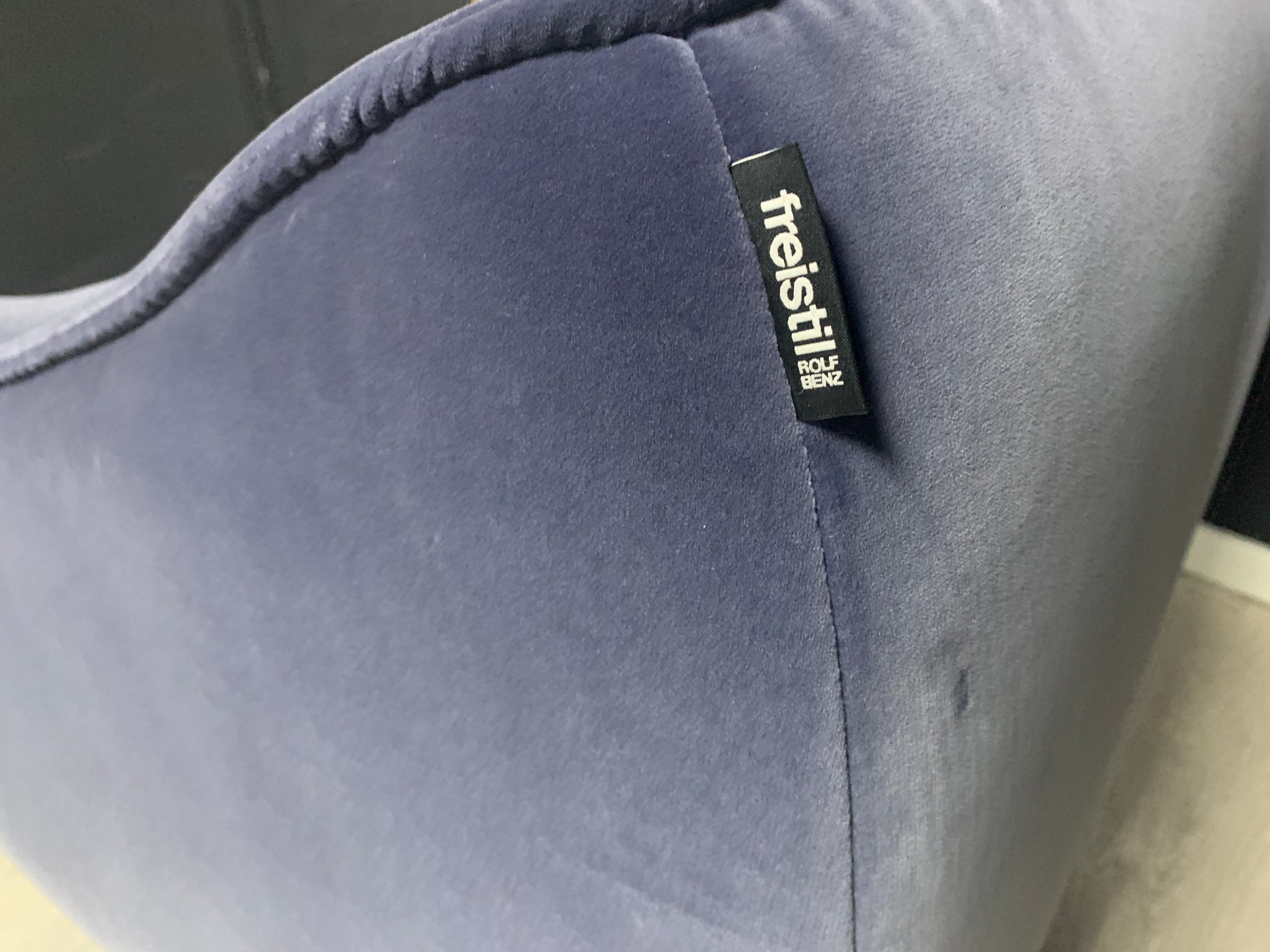freistil - Sessel - freistil  132 - Stoff blau - sofort verfügbar