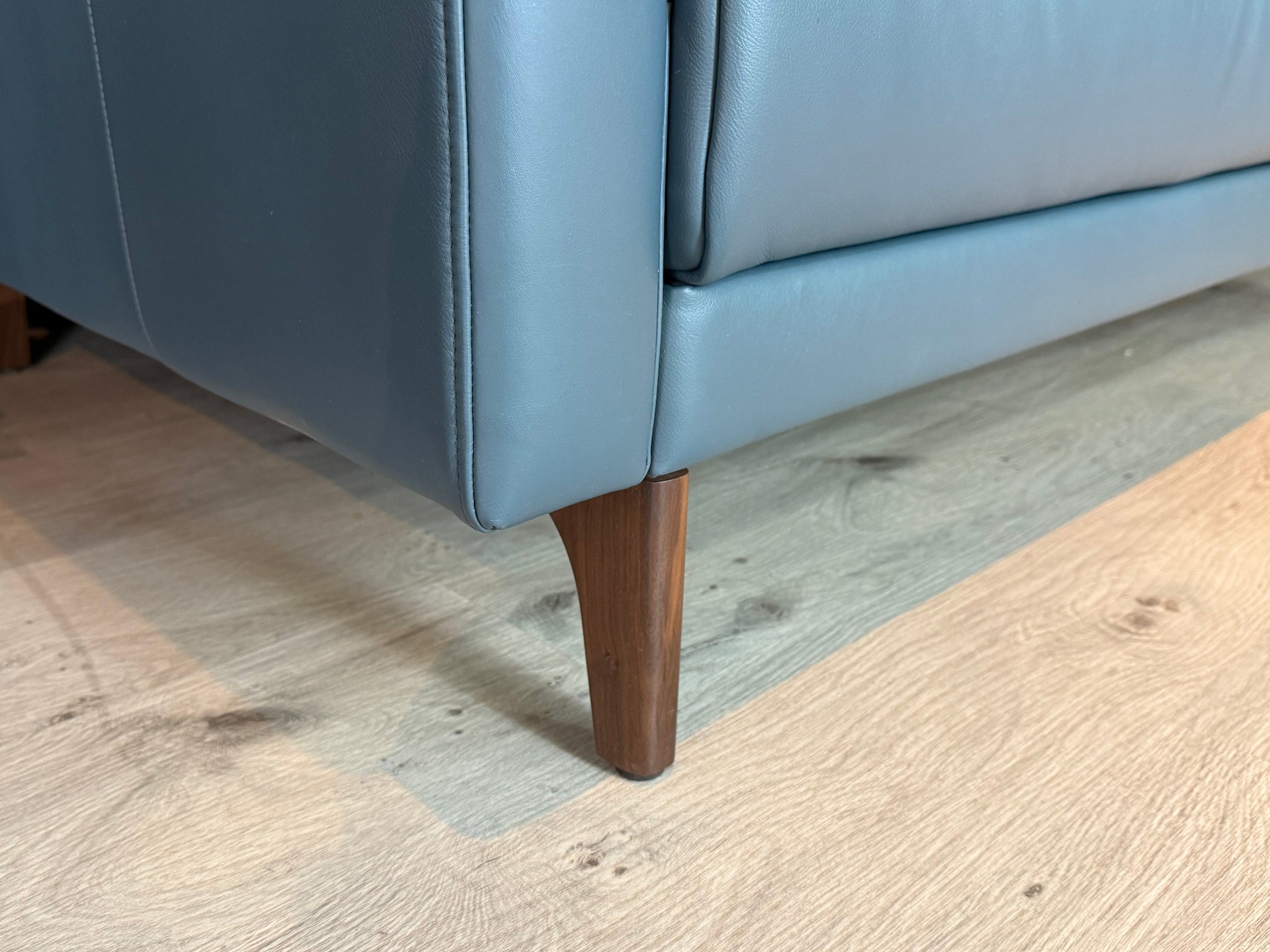 creation by Rolf Benz - Sofa - cr.450 - Leder blau - sofort verfügbar