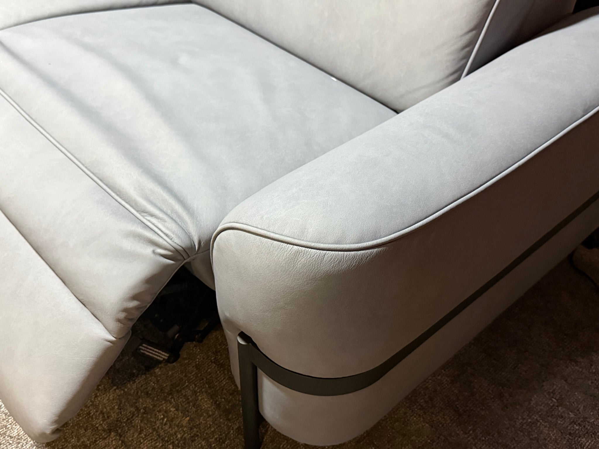 Joop - Sofa - 8181 Circles elektrisch verstellbar - Leder blau - sofort Verfügbar