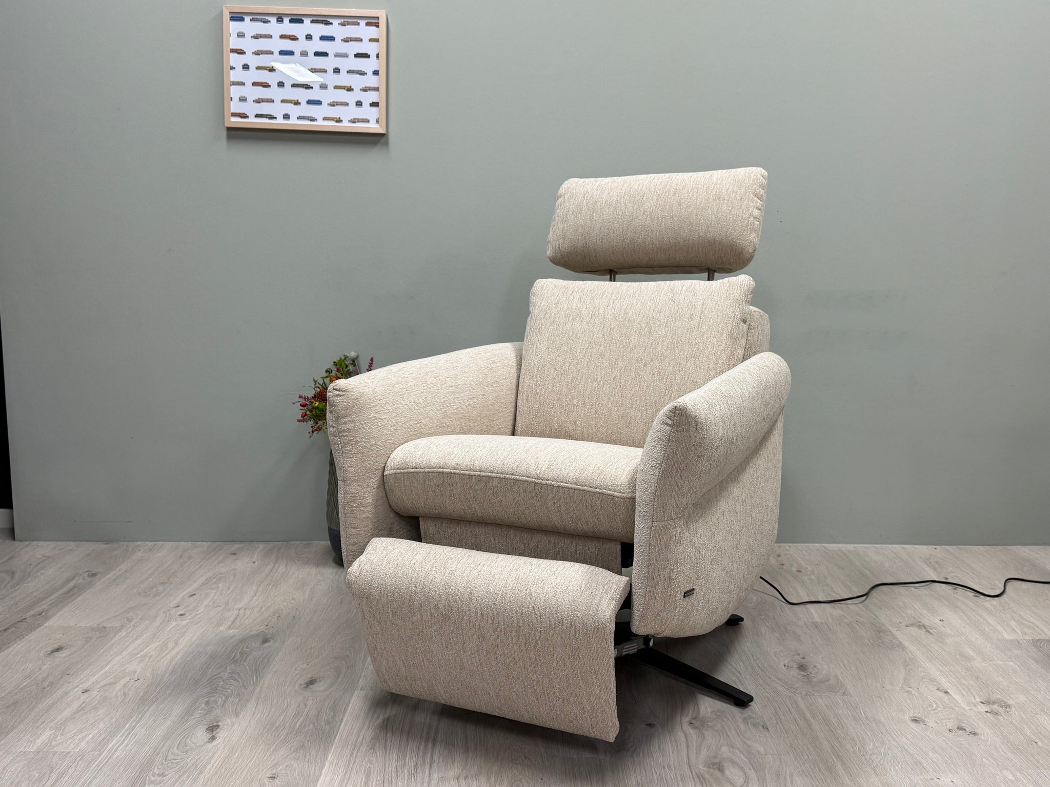 Himolla - Sessel - 6168 Cumurex - Stoff creme - sofort verfügbar