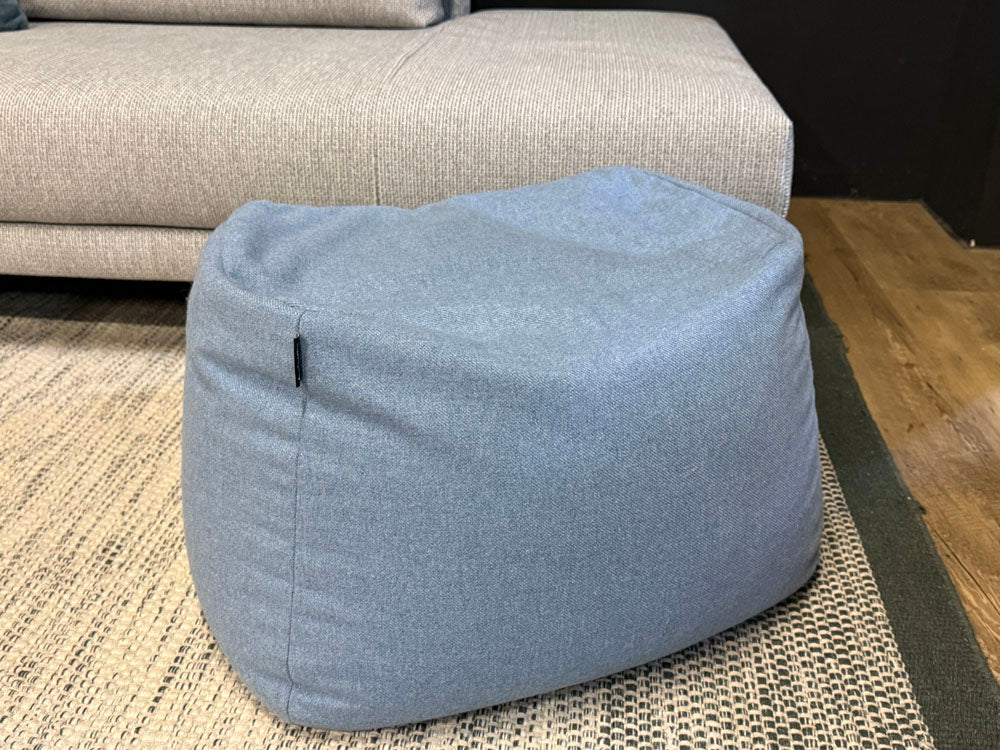 freistil - Pouf - freistil 173 - Stoff blau - sofort verfügbar