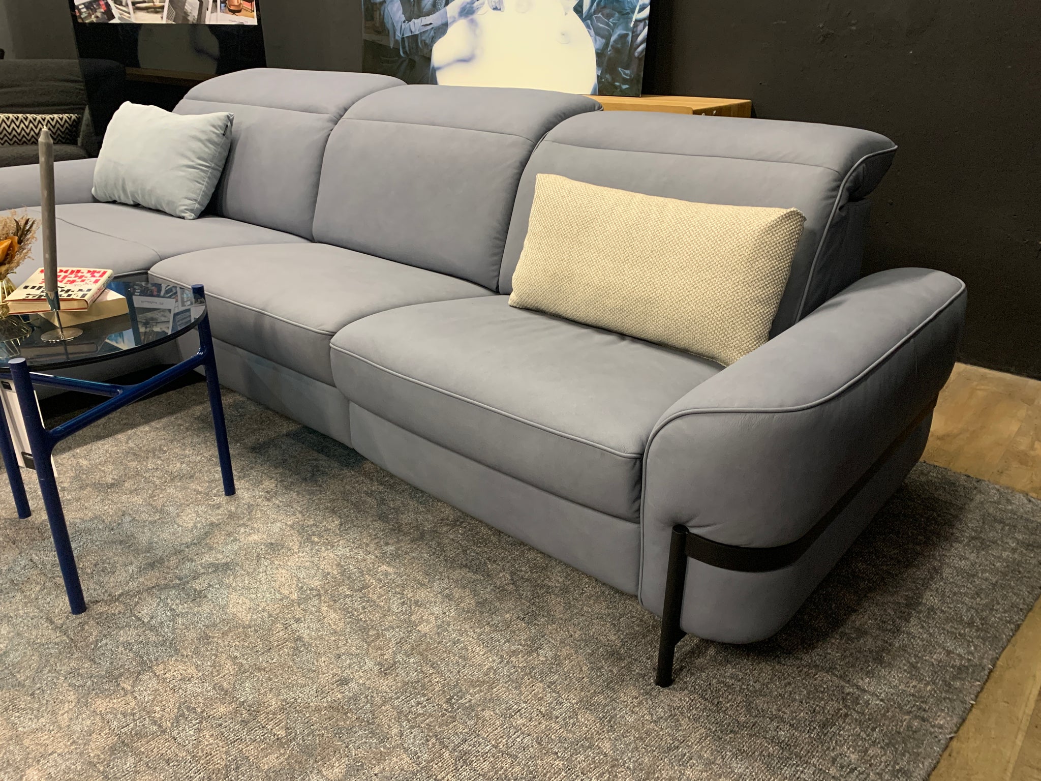 Joop - Sofa - 8181 Circles elektrisch verstellbar - Leder blau - sofort Verfügbar