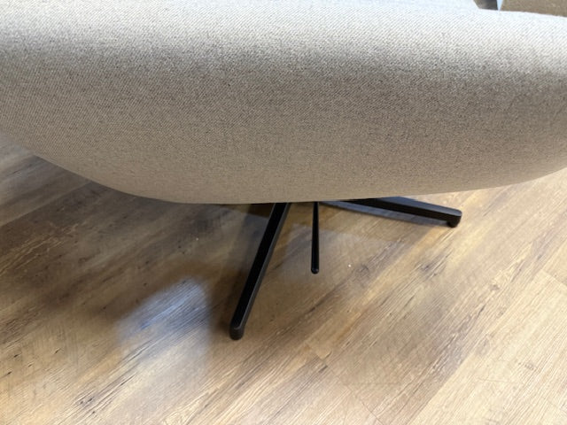 freistil - Sessel - freistil 145 - Stoff grau - sofort verfügbar