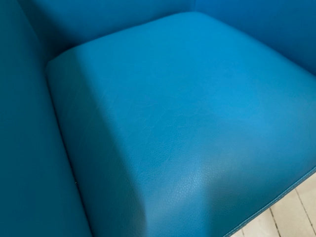 Christine Kröncke - Stuhl - Dinner - Leder petrol - sofort verfügbar