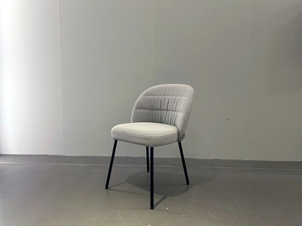 Rolf Benz - Stuhl - RB  690 NOA - Stoff beige - konfigurierbar