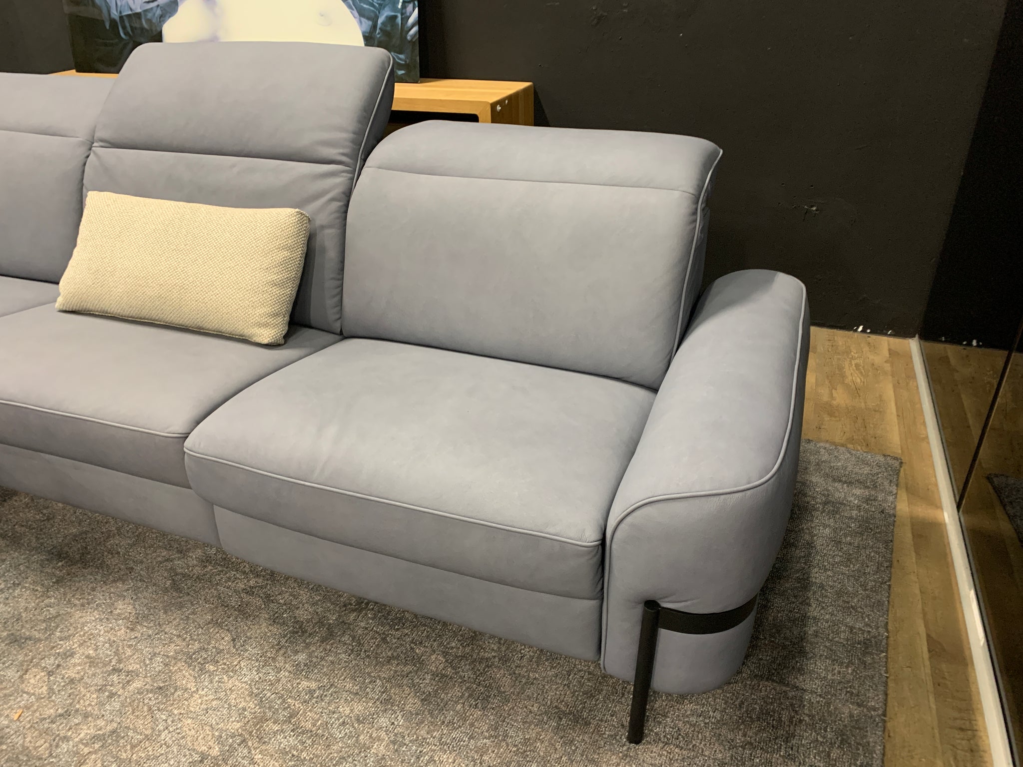 Joop - Sofa - 8181 Circles elektrisch verstellbar - Leder blau - sofort Verfügbar