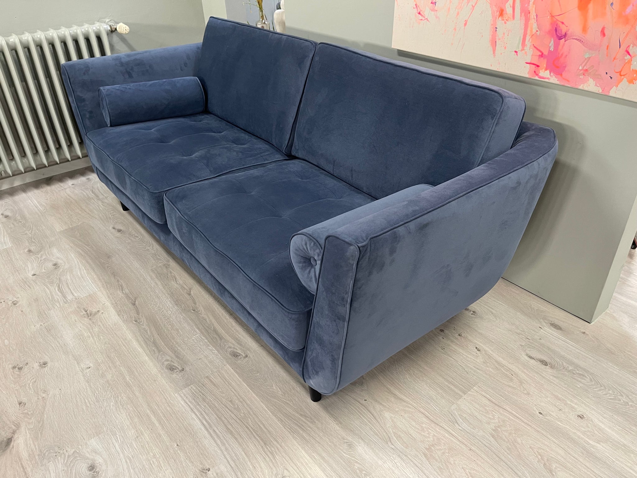 Furninova - Sofa - Vera - Stoff blau-  Sofort vergfügbares Ausstellungstück