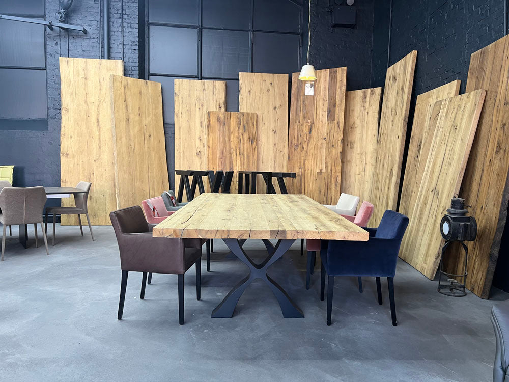 Alte Eichenwerkstatt - Esstisch - Thor - Eiche massiv - 298 x 100 cm -  sofort verfügbar