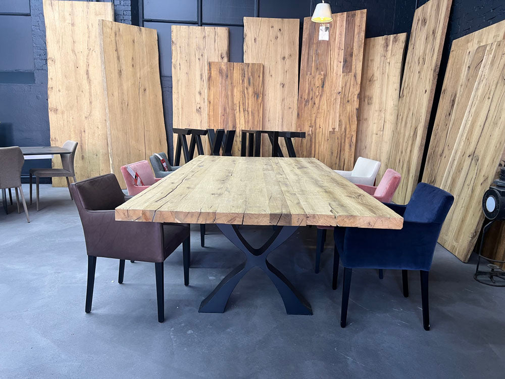 Alte Eichenwerkstatt - Esstisch - Thor - Eiche massiv - 298 x 100 cm