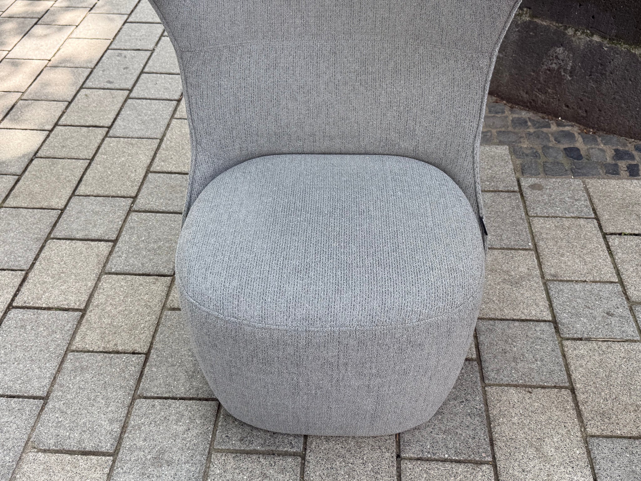 Freistil - Sessel & Hocker - freistil 149 - Stoff grau - sofort verfügbar