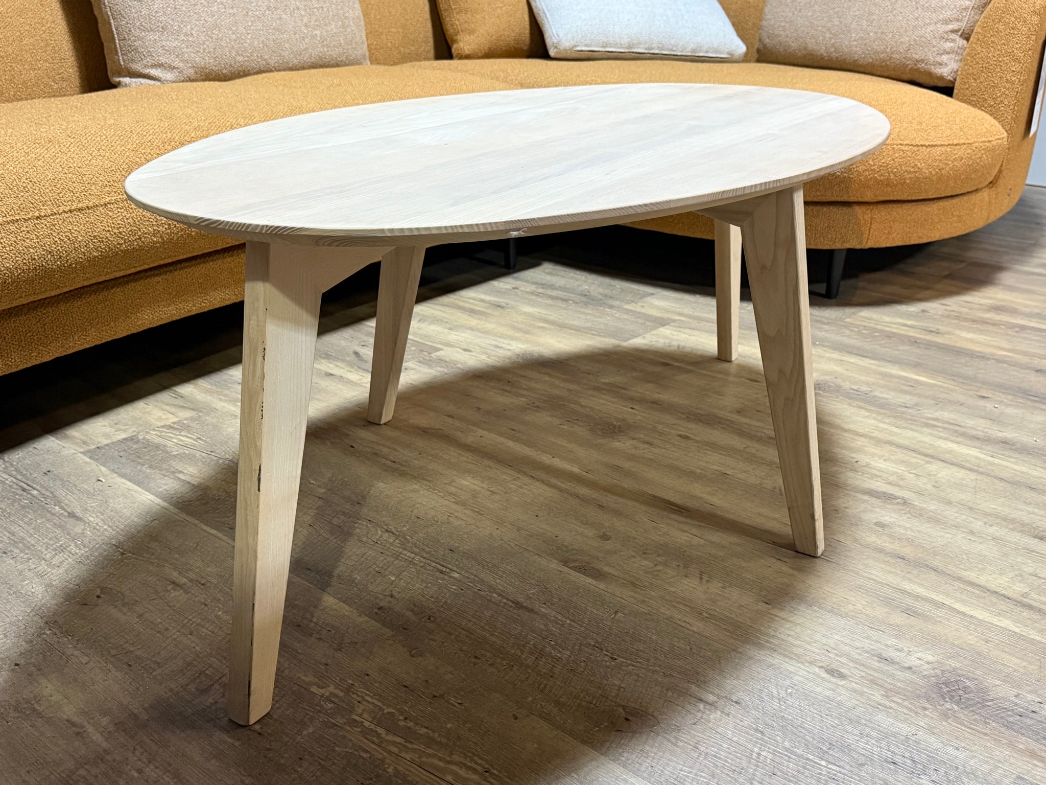 Wohnraum - Couchtisch - WR7 - Holz- sofort verfügbar