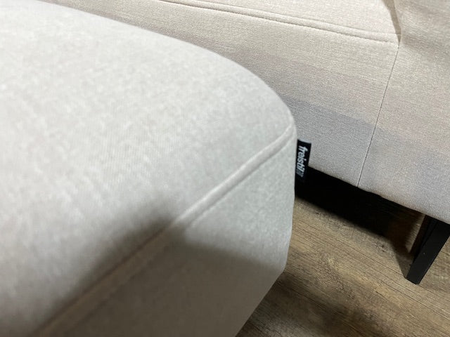 freistil - Sofa - freistil 160 - Stoff weiß - sofort verfügbar