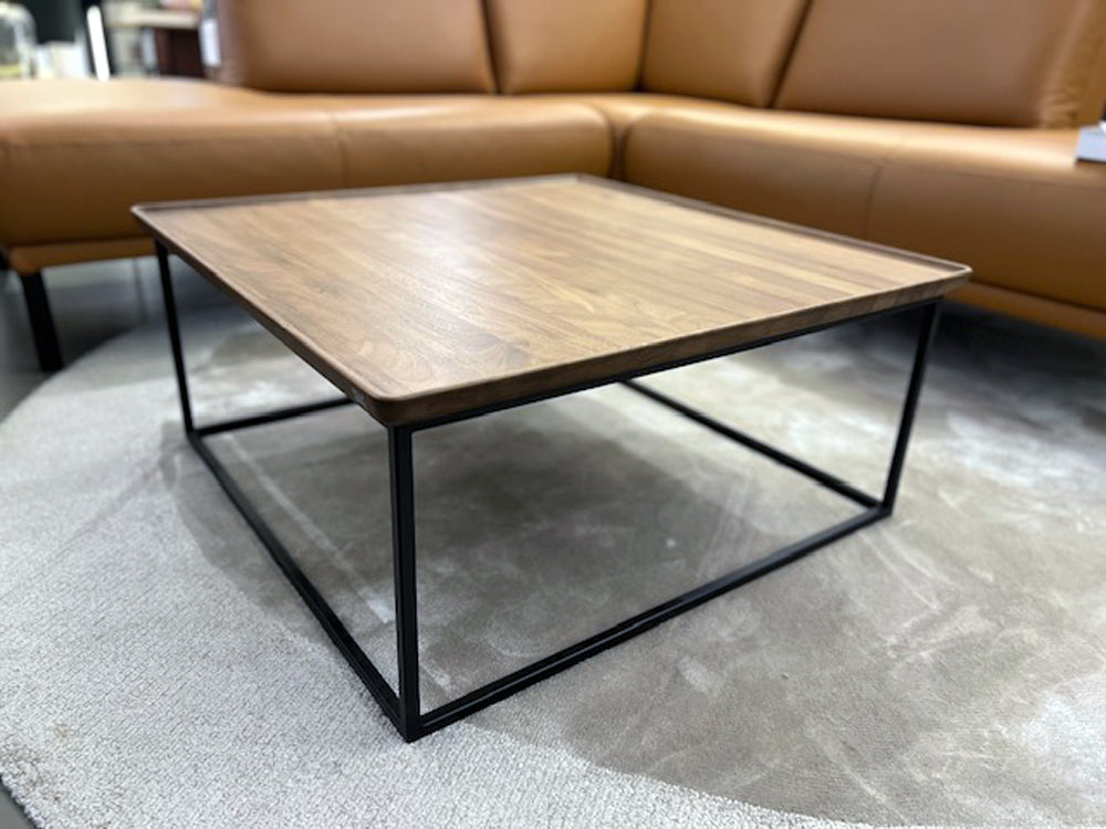 Rolf Benz - Couchtisch - RB 934 - Nussbaum + Lack schwarz - sofort verfügbar