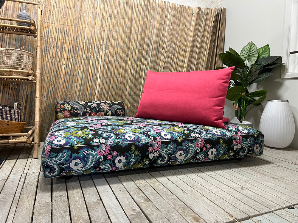 Bullfrog - Sofa - 1070 Iwan - Stoff bunt - sofort verfügbar