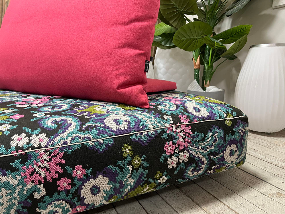 Bullfrog - Sofa - 1070 Iwan - Stoff bunt - sofort verfügbar