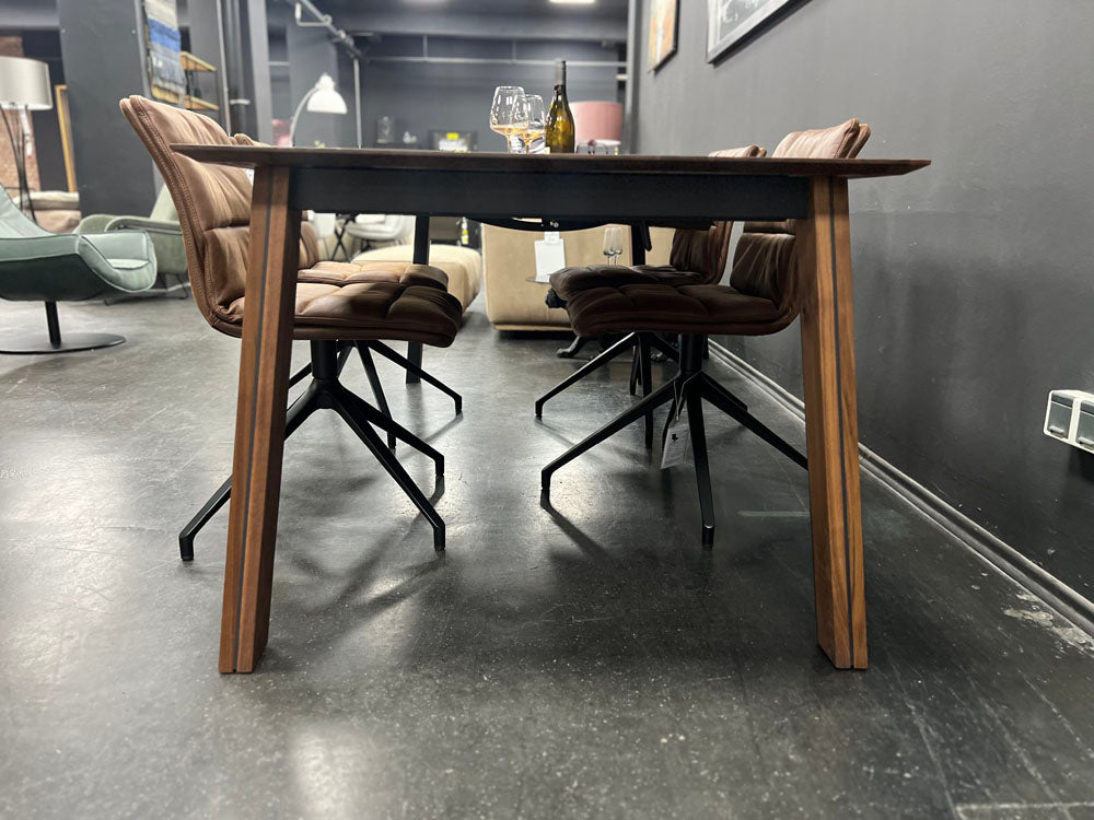 Wohnraum - Tisch ausziehbar - WR 5100 - Nussbaum massiv - konfigurierbar