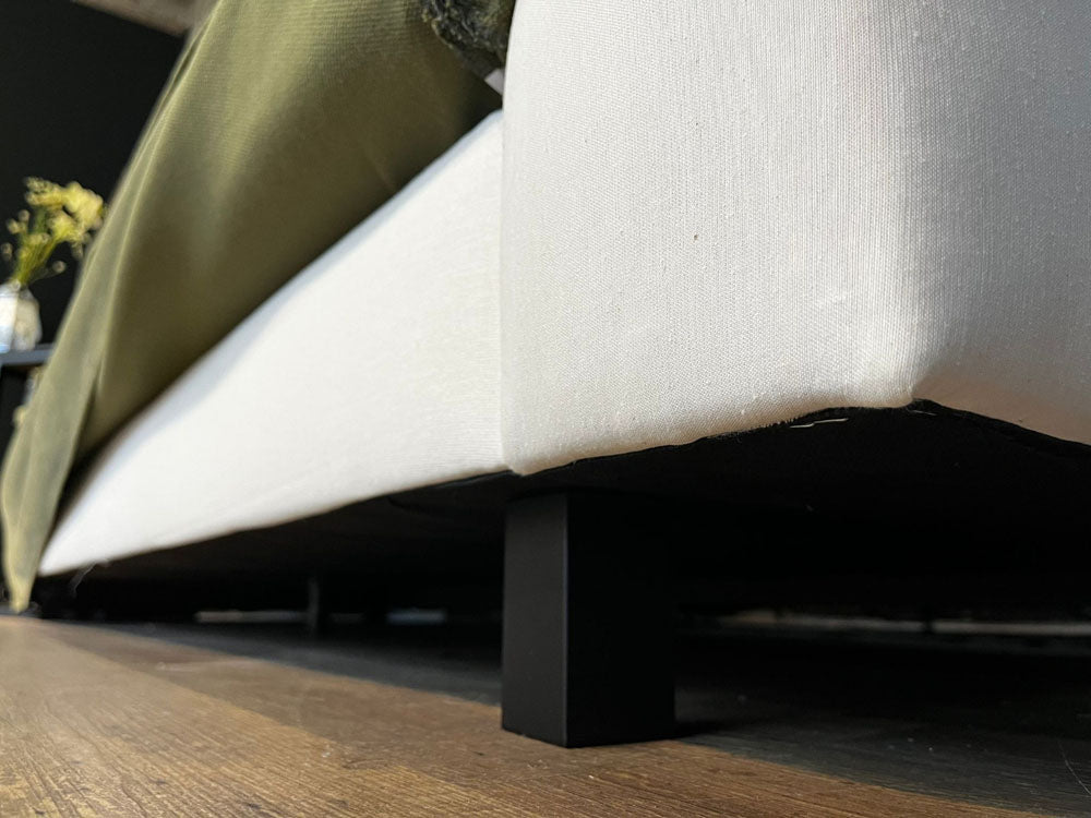 Furninova - Sofa - Kibo - Stoff grün - sofort verfügbar