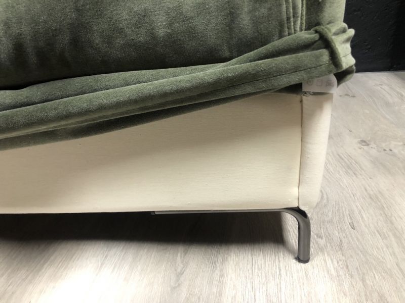 Furninova - Sofa - Petito - Stoff grün - sofort verfügbar
