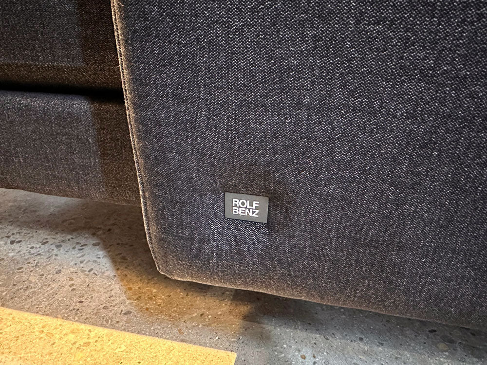 Rolf Benz - Sofa - RB 011 EGO  - Stoff schwarz blau - sofort verfügbar