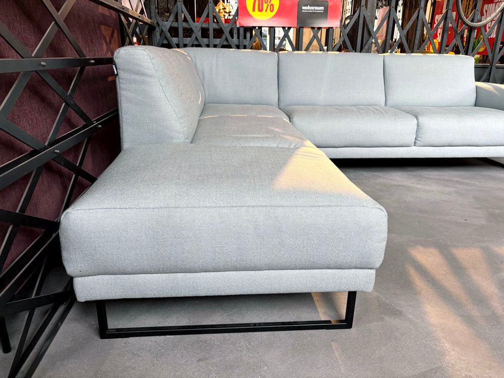 freistil - Sofa - freistil 141 - Stoff türkis grau - sofort verfügbar