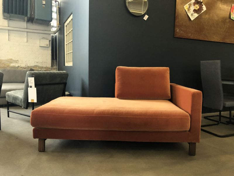 Rolf Benz - Sofa - RB 004 Vida  - Stoff rotorange - sofort verfügbar