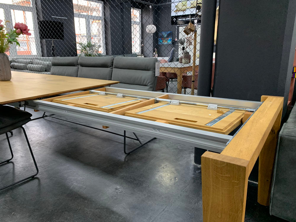 Wohnraum - Tisch ausziehbar - WR 5000 - Eiche massiv - konfigurierbar