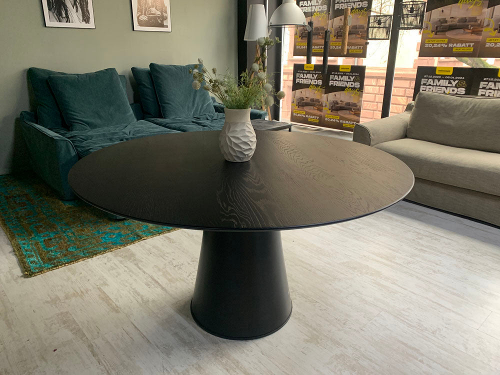 Rolf Benz - Esstisch rund - RB 8950 - Holz schwarz - sofort verfügbar